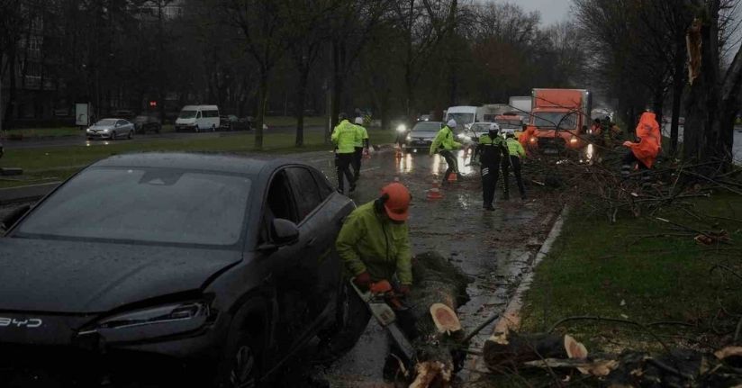 Bakırköy sahil yolunda Fırtına kabusu