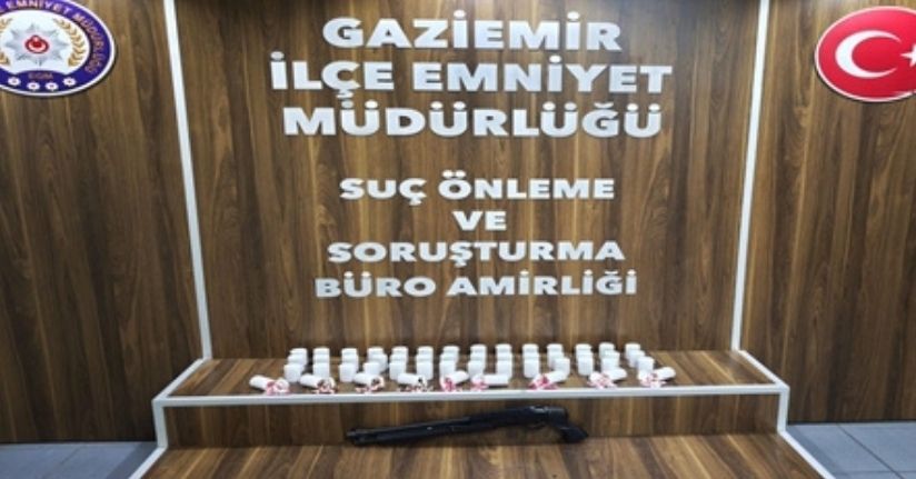 İzmir'de 2 bin 550 sentetik hap ele geçirildi; 1 gözaltı