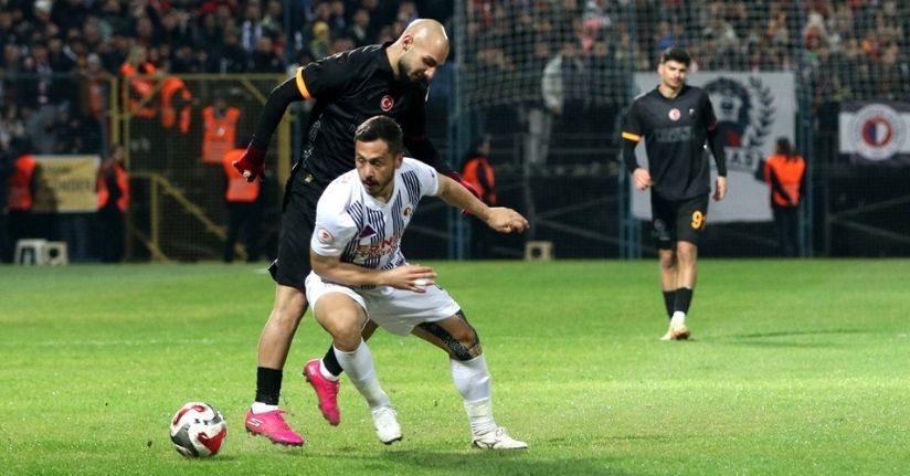 Galatasaray ikinci yarıda açıldı!