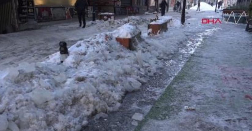 Ağrı’da termometreler -23 dereceyi gördü