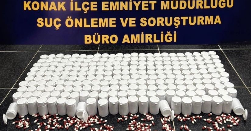 İzmir’de yarım milyona yakın uyuşturucu hap ele geçirildi