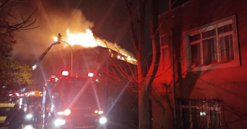 Üsküdar’da korkutan yangın