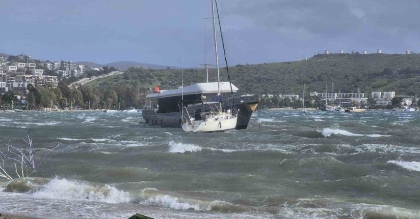 Bodrum’u kuvvetli fırtına vurdu