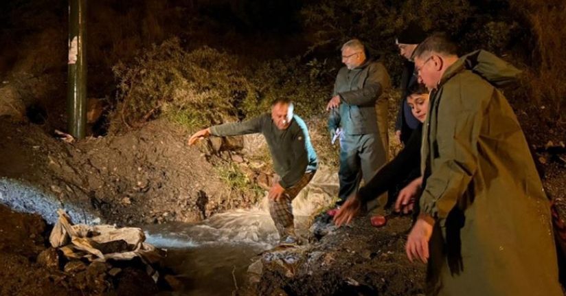 Hatay’da heyelan: Ev ve araç zarar gördü