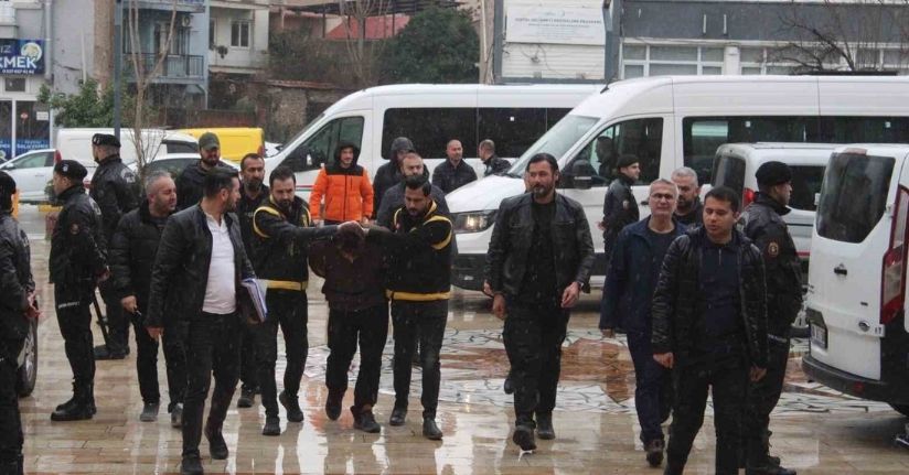 Çakaloğlu cinayetinin şüphelisi adliyeye sevk edildi