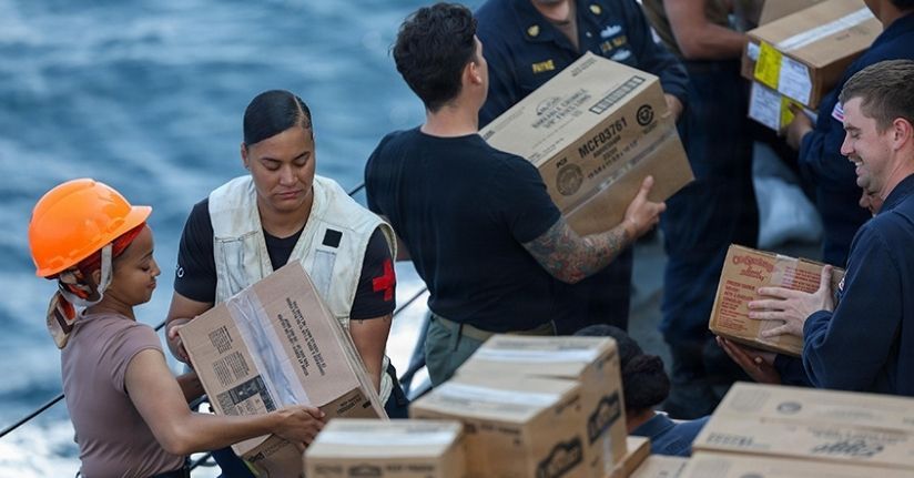 CENTCOM'dan ABD gemilerine ikmal paylaşımı