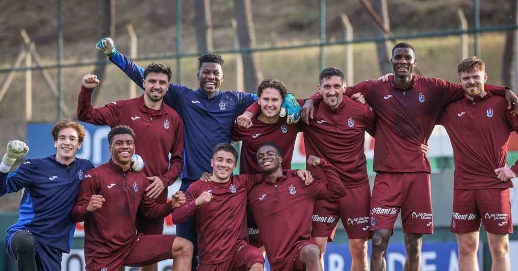 Trabzonspor, İstanbul takımlarına karşı 17 puan topladı