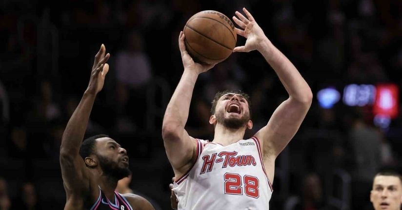 Alperen Şengün 13 sayı, 6 ribaund ile oynadı