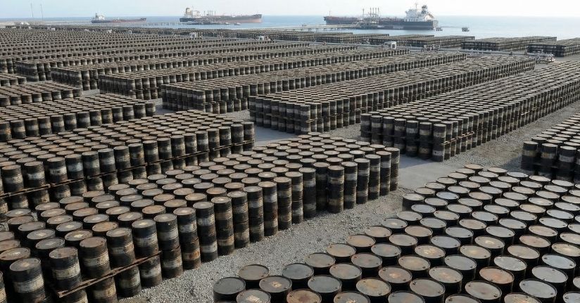 Uluslararası Enerji Ajansı 400 milyon varil petrolü piyasaya sürme kararı aldı