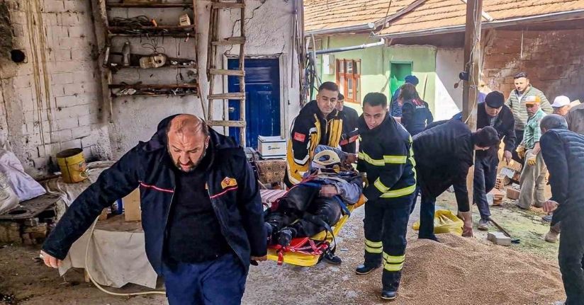 Buğday aktarımı sırasında facia: Kardeşlerden biri göçükte kaldı, diğerinin parmakları koptu