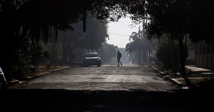 Küba'da şebeke çöktü, milyonlarca kişi elektriksiz kaldıKüba'da şebeke çöktü, milyonlarca kişi elektriksiz kaldı