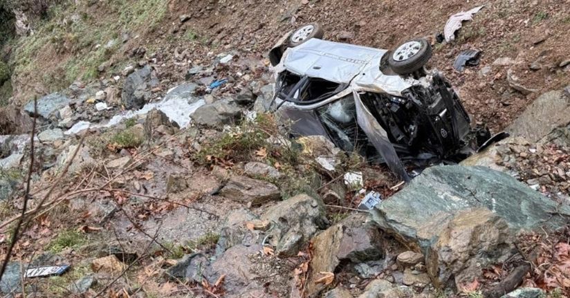 Bayram namazı yolunda kaza: Araç dereye uçtu, 1 kişi hayatını kaybetti