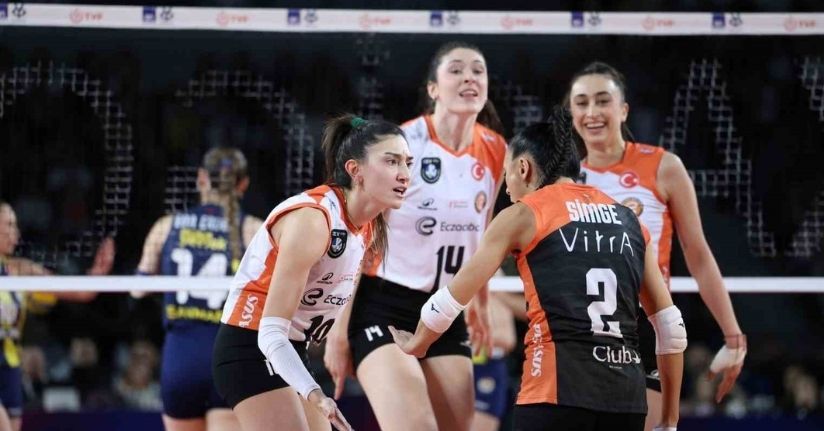 Eczacıbaşı Dynavit, Kupa Voley’de adını finale yazdırdı
