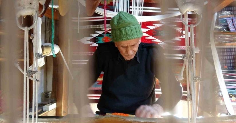 Antep kilimini yaşatmak için 80 yıldır tezgah başında