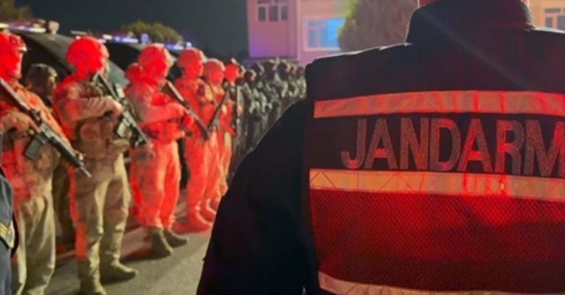 İzmir merkezli 3 ilde DEAŞ operasyonu: 9 gözaltı