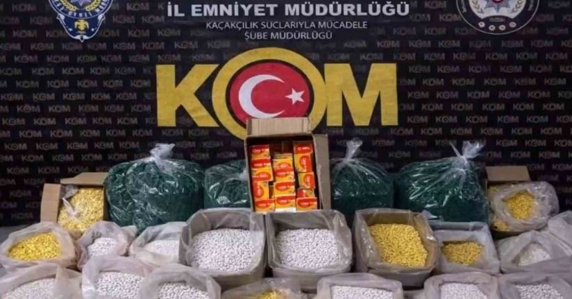 1,5 milyon sahte hap ele geçirildi, 2 gözaltı