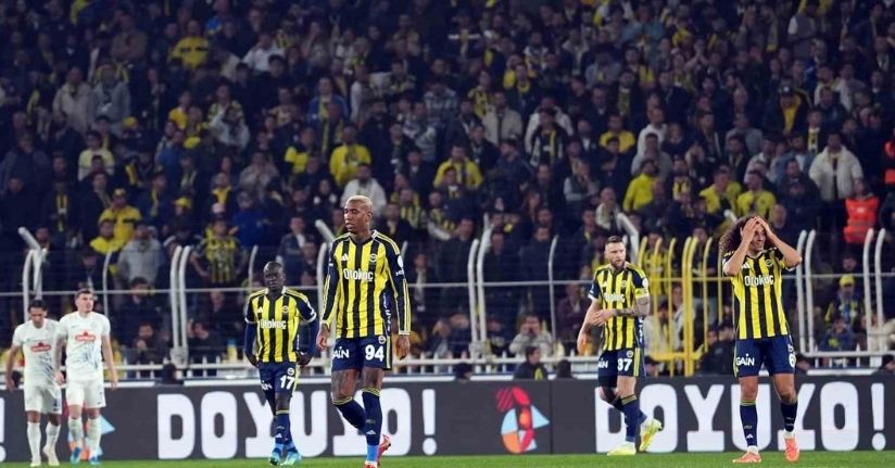 Fenerbahçe, derbiye puan kaybıyla gidiyor