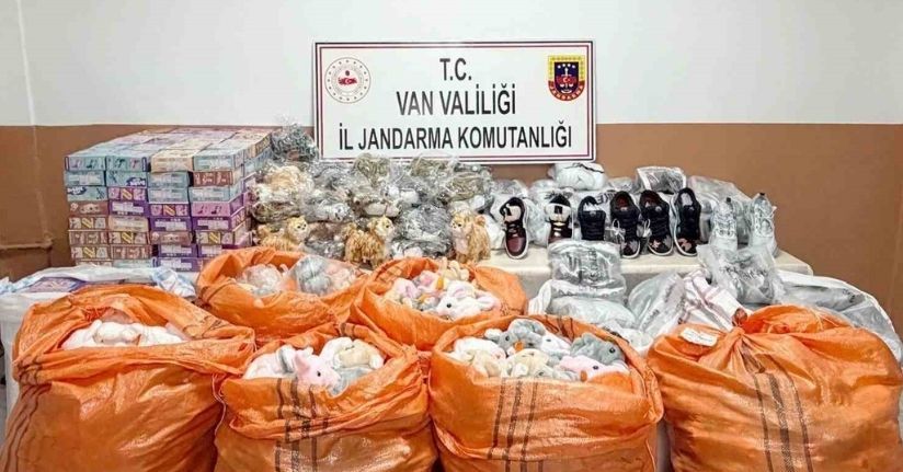 Van’da 4 milyon 100 bin lira değerinde gümrük kaçağı malzeme ele geçirildi