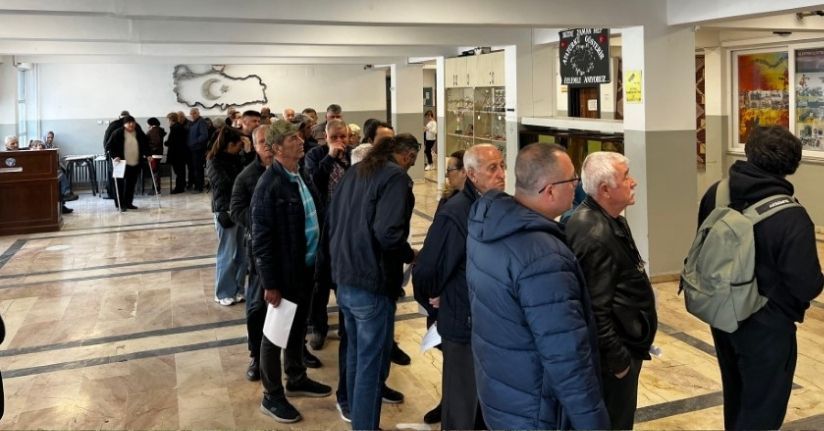 Bulgaristan 5 yılda 8’inci kez sandık başında: Türkiye’de 27 sandık kuruldu