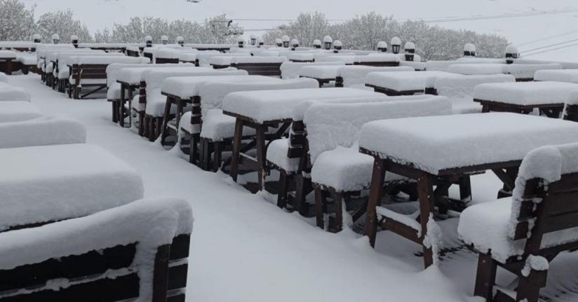 Nisan sonunda Uludağ’da kış geri döndü