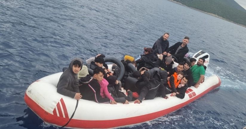 Bodrum’da 40 düzensiz göçmen yakalandı: 2 gözaltı