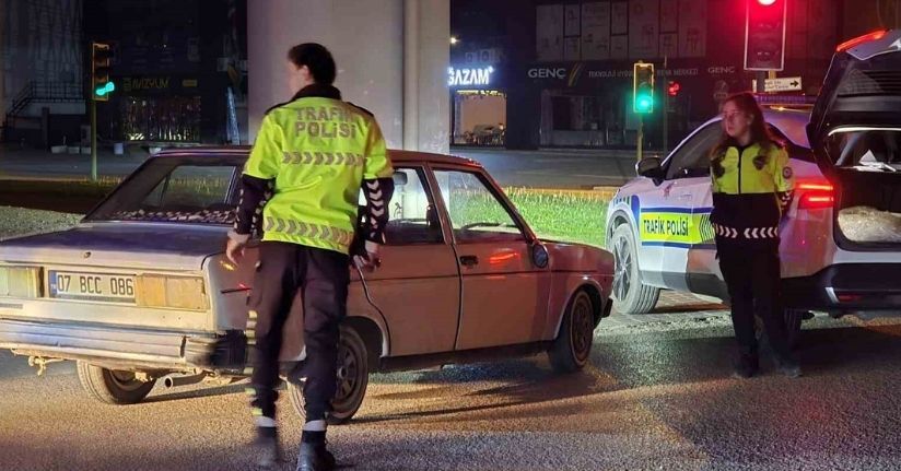 Polisten kaçan alkollü sürücüye 400 bin TL ceza