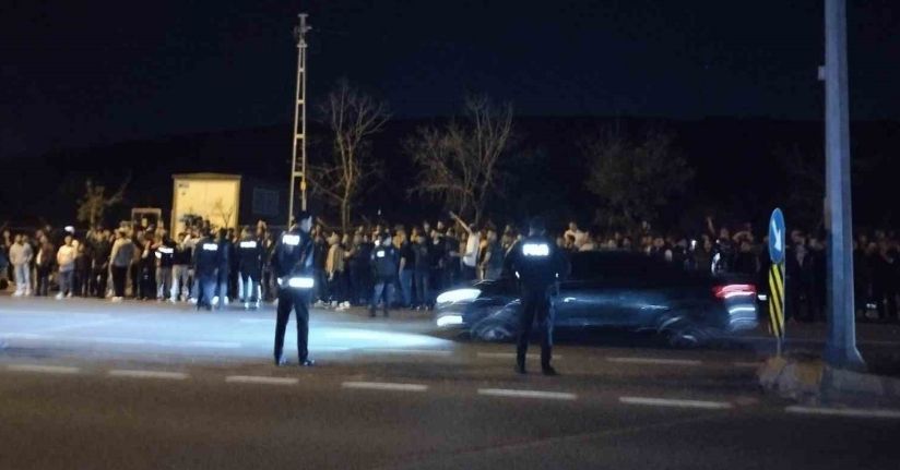 Samandıra’da Fenerbahçeli taraftarlar takım otobüsünü taşladı