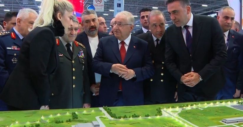 Milli Savunma Bakanı Yaşar Güler, SAHA EXPO’da sergilenen teknolojileri inceledi