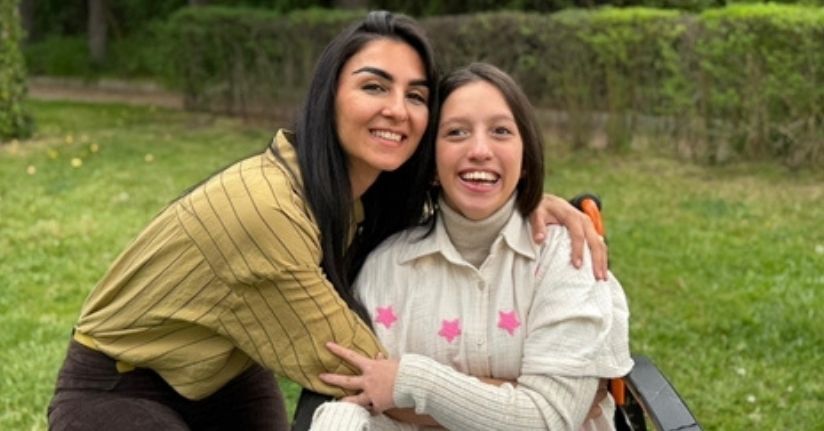 Bahar, annesinin geliştirdiği aparatla elini kullanmaya başladı
