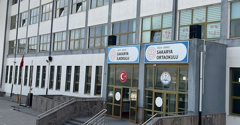 Niğde’de 27 öğrenci yedikleri yemekten rahatsızlandı