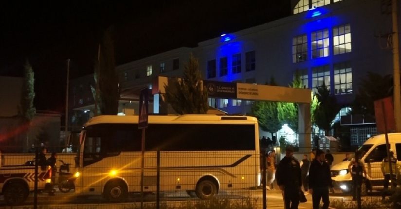 KYK yurdunda temizlik malzemeleri devrildi, kimyasal tepkime sebebiyle öğrenciler tahliye edildi
