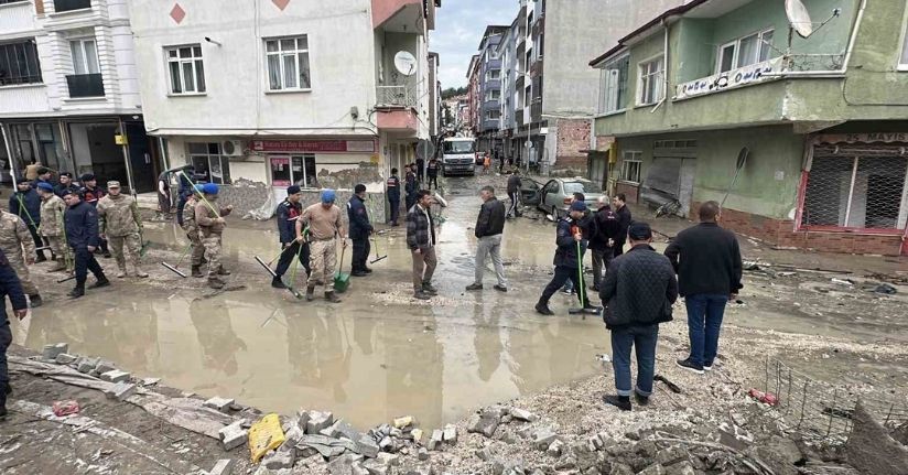 Selin vurduğu Havza’da yaralar sarılıyor: Tüm ekipler sahada