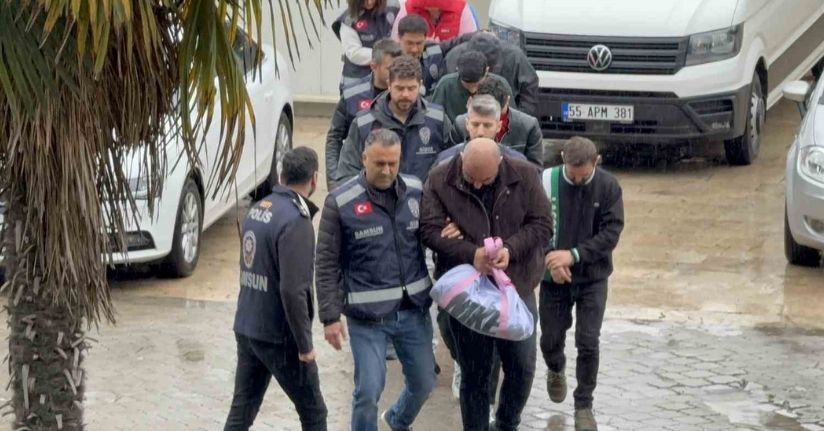 Sahte e-devlet siteleriyle 1,5 milyarlık vurgun yapan 7 kişi adliyeye sevk edildi