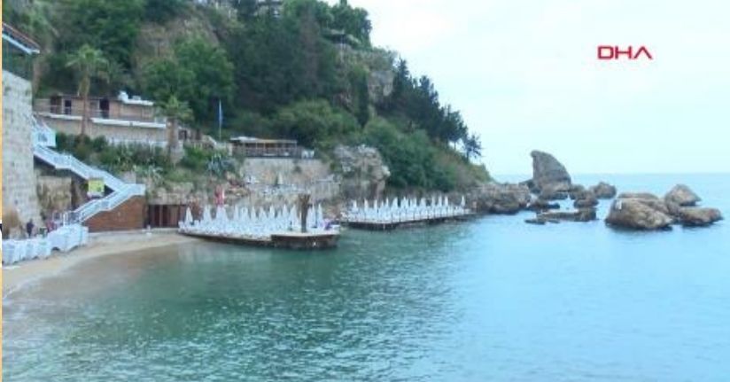 Antalya, mavi bayraklı plaj sayısında dünyada lider