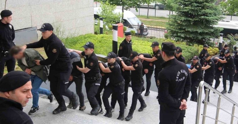 954 milyon liralık vurgunun operasyon anı kamerada: 35 tutuklama