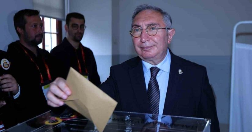 Galatasaray’da oy verme işlemi başladı