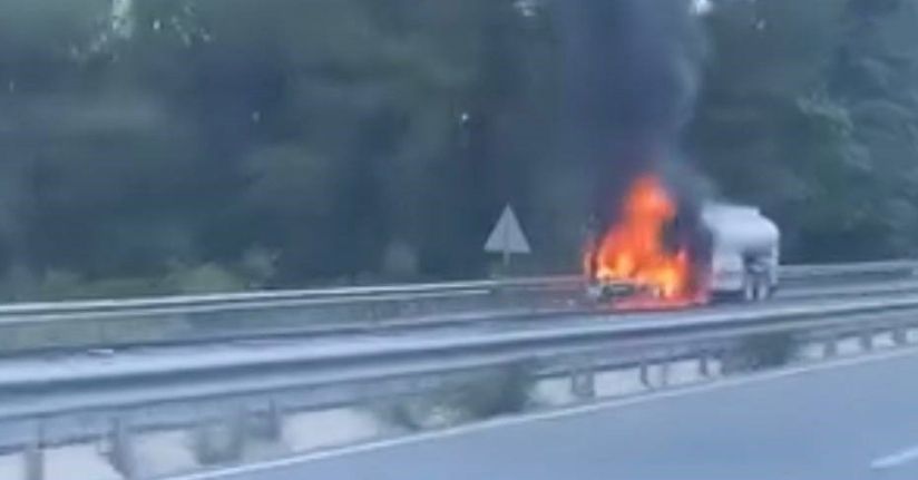 Marmaris’te mazot tankeri alev aldı, facia son anda önlendi