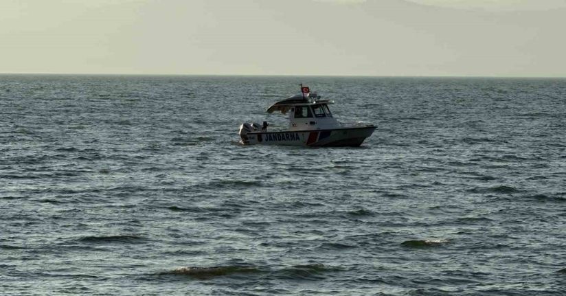 İznik Gölü’nde akıntıya kapılan emekli polis hayatını kaybetti, oğlu kurtarıldı