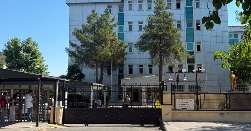 Narin Güran cinayetinde 15 kişinin yargılandığı dava 1 Ekim’e ertelendi