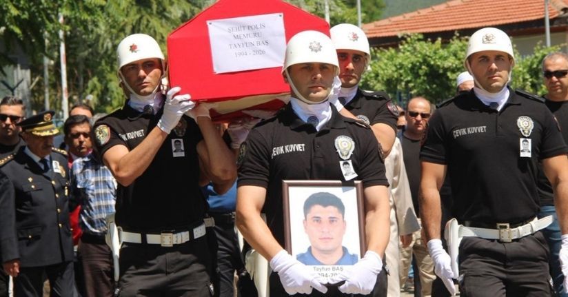 Şehit polise eşinden yürekleri dağlayan veda