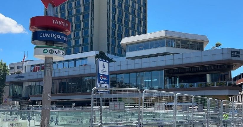 Taksim'deki metro istasyonları geçici süreyle kapatıldı