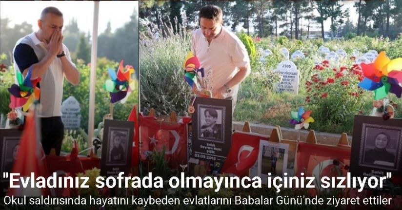 Her gün mezarlığa gelen acılı babalar evlatlarını Babalar Günü’nde de yalnız bırakmadı