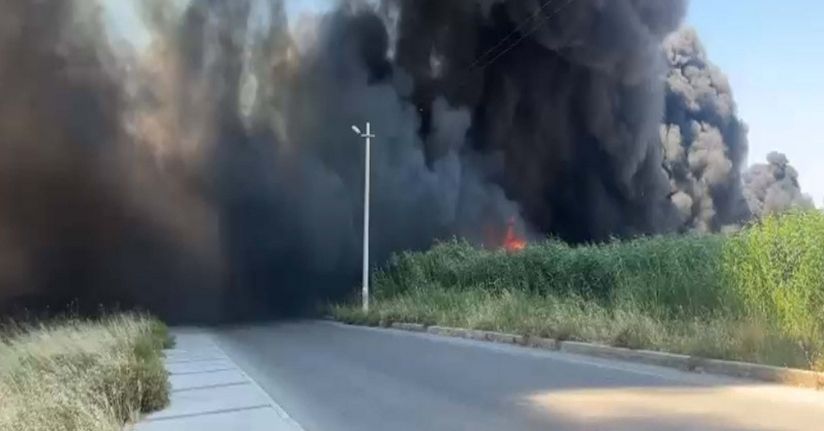 İzmir'de geri dönüşüm fabrikasında yangın