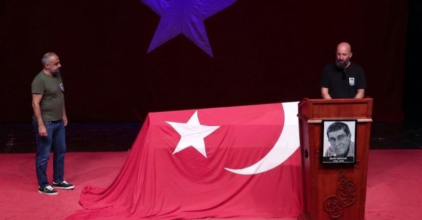 Usta oyuncu Zihni Göktay için Harbiye'de tören düzenlendi