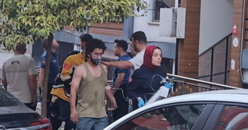 Kağıthane’de 5 katlı binada çıkan yangında 7 kişi kurtarıldı