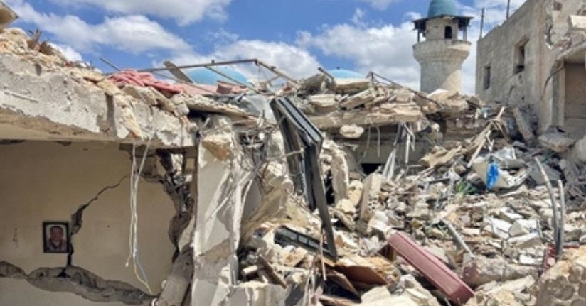 İsrail'in Lübnan'a saldırılarında hayatını kaybedenlerin sayısı 4 bin 320'ye yükseldi