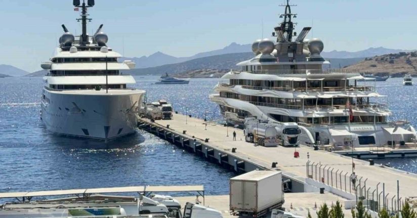 Bodrum’da süper yatlara 21 tankerle 600 bin litre yakıt ikmali