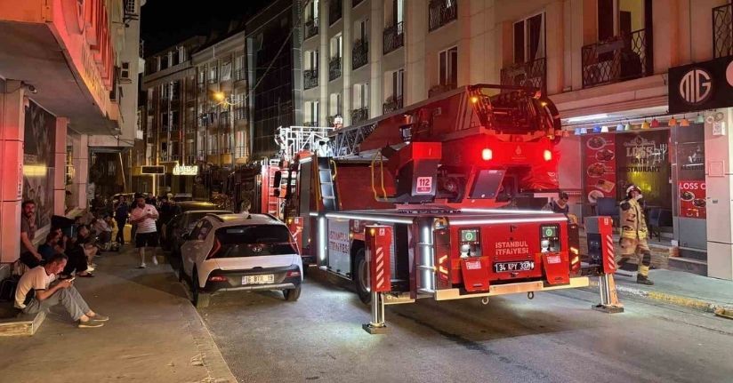 Esenyurt’ta otel yangını: Çok sayıda vatandaş mahsur kaldı