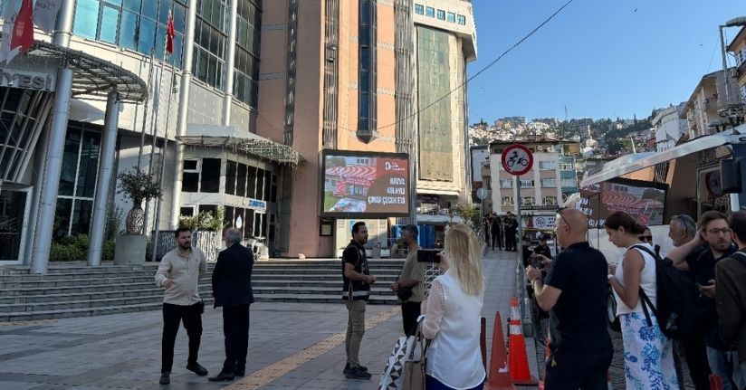 İzmit Belediyesi operasyonunun detayları belli oldu
