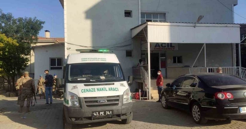 Mardin’de otomobil korucu kulesine çarptı: 1 ölü, 1 yaralı